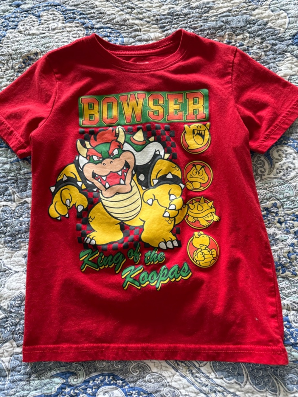 Red Bowser "King of the Koopas" Kids Graphic Tee size xsmall